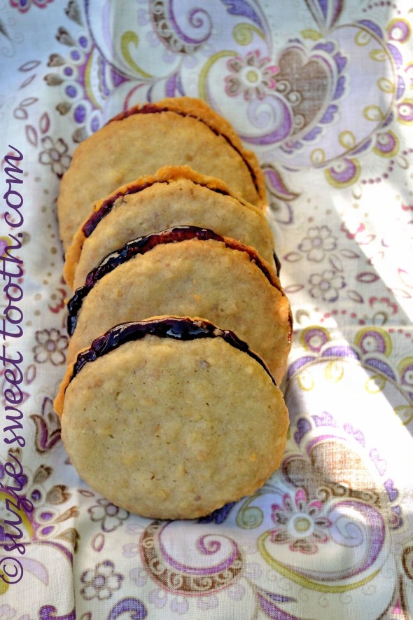 Blackberry Walnut Cookies