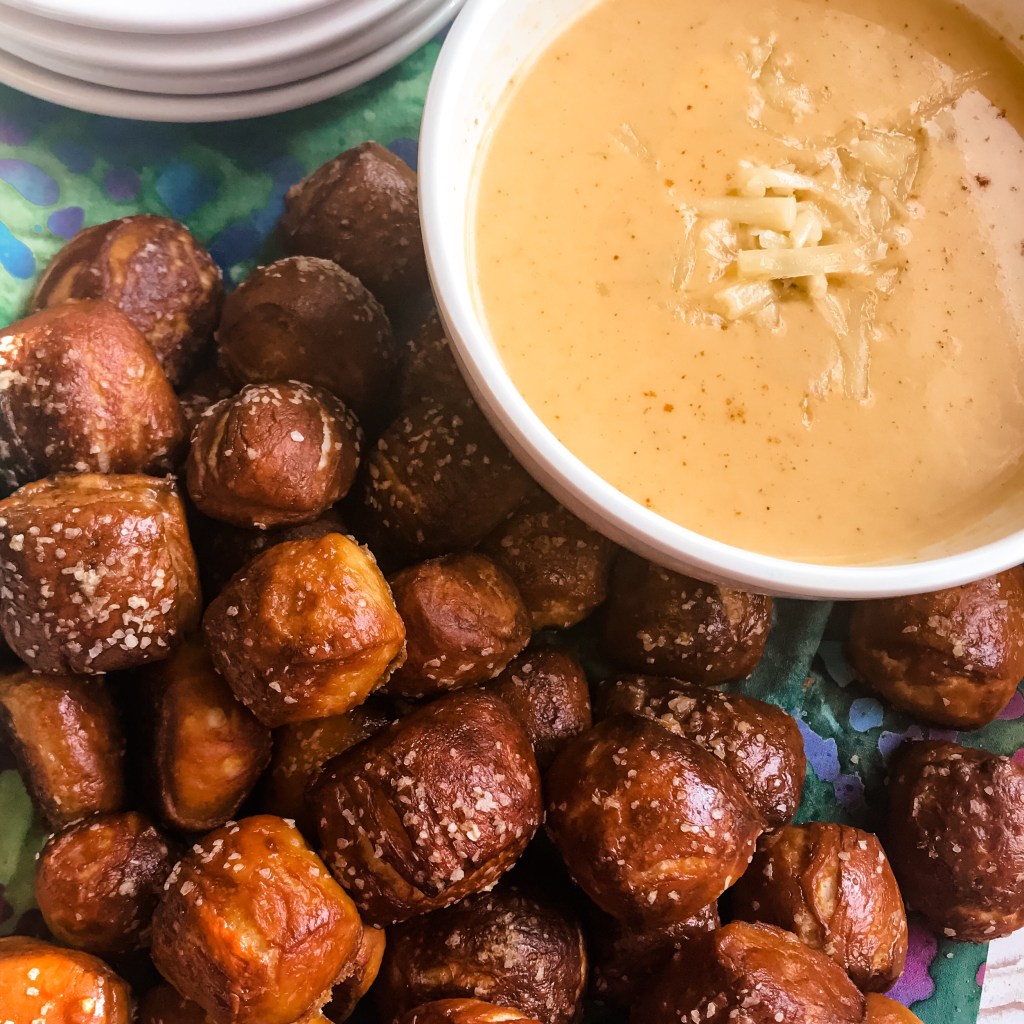 Cheesy Beer Dip For Pretzels